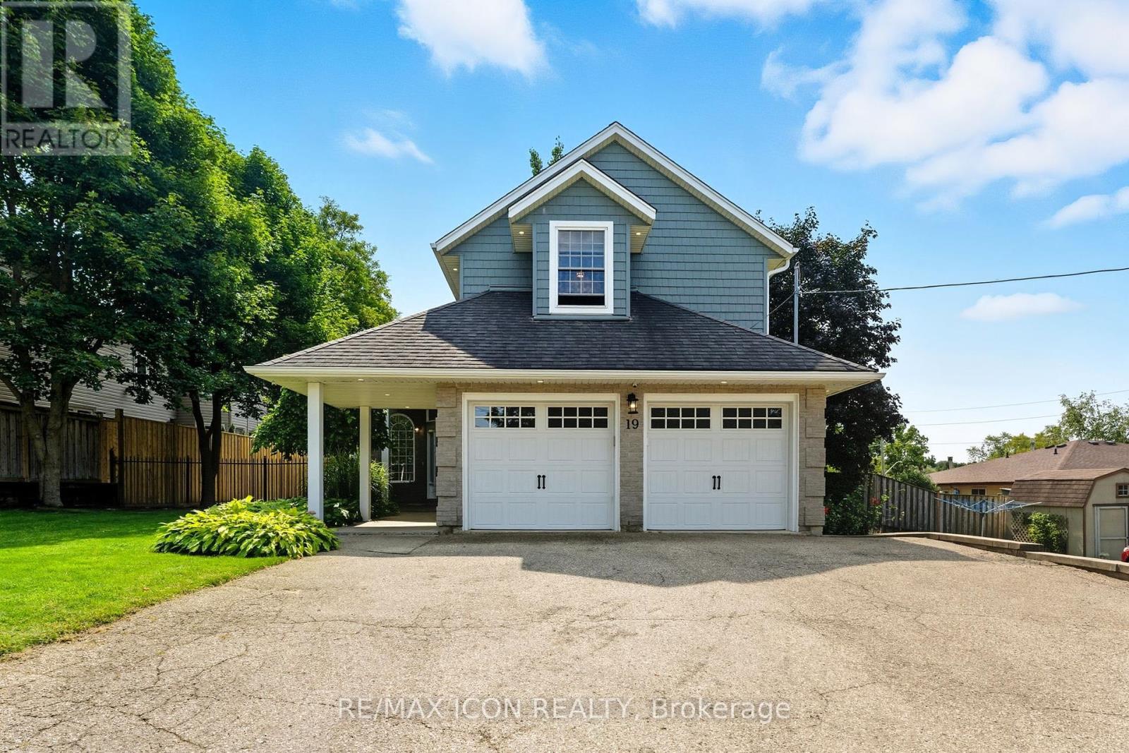 MLS® listing #28848442 for sale located at 19 MITCHELL STREET