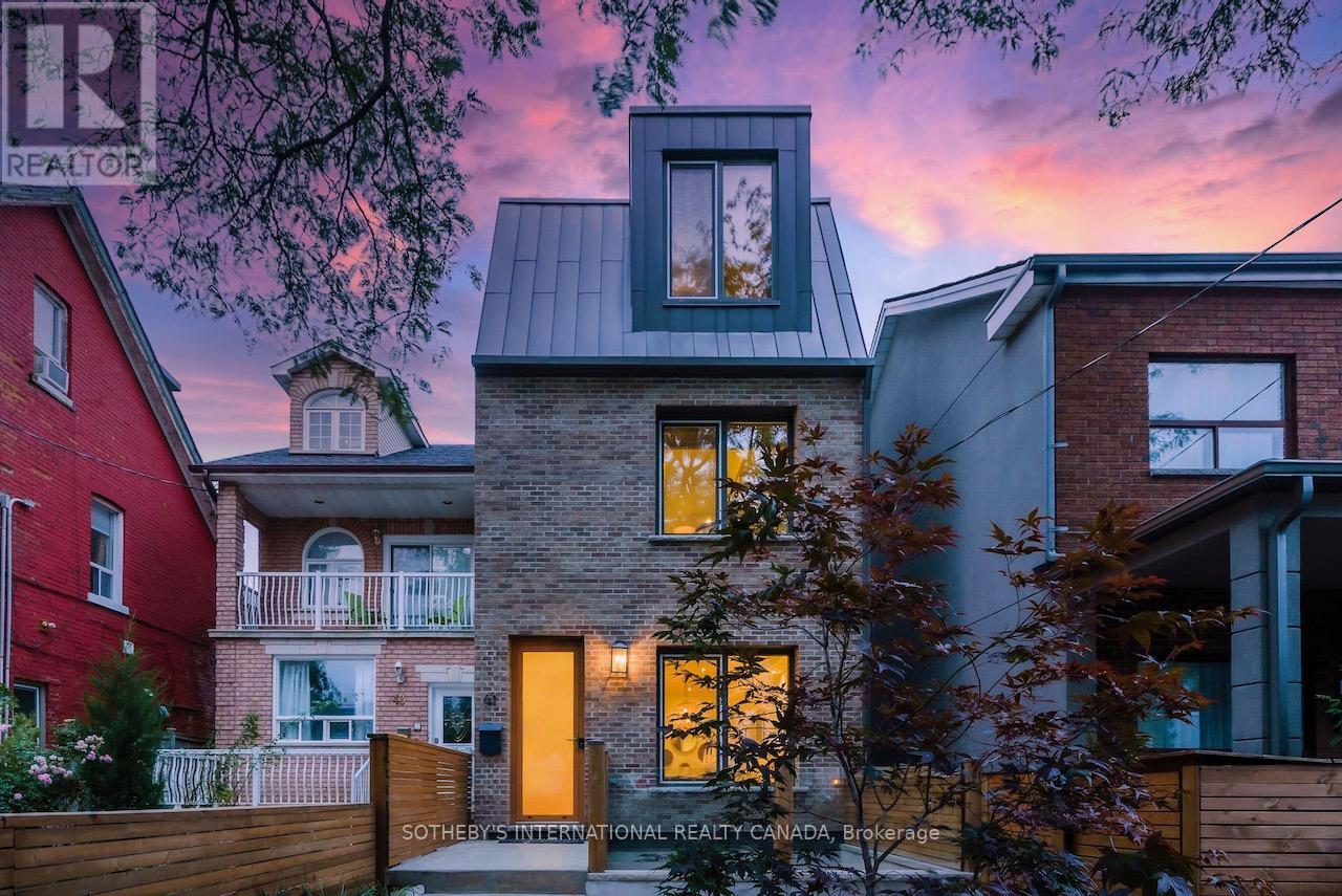 MLS® listing #28848475 for sale located at 41 NORTHCOTE AVENUE