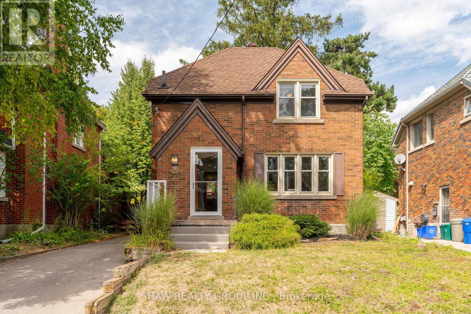 MLS® listing #28849769 for sale located at 74 DANE STREET