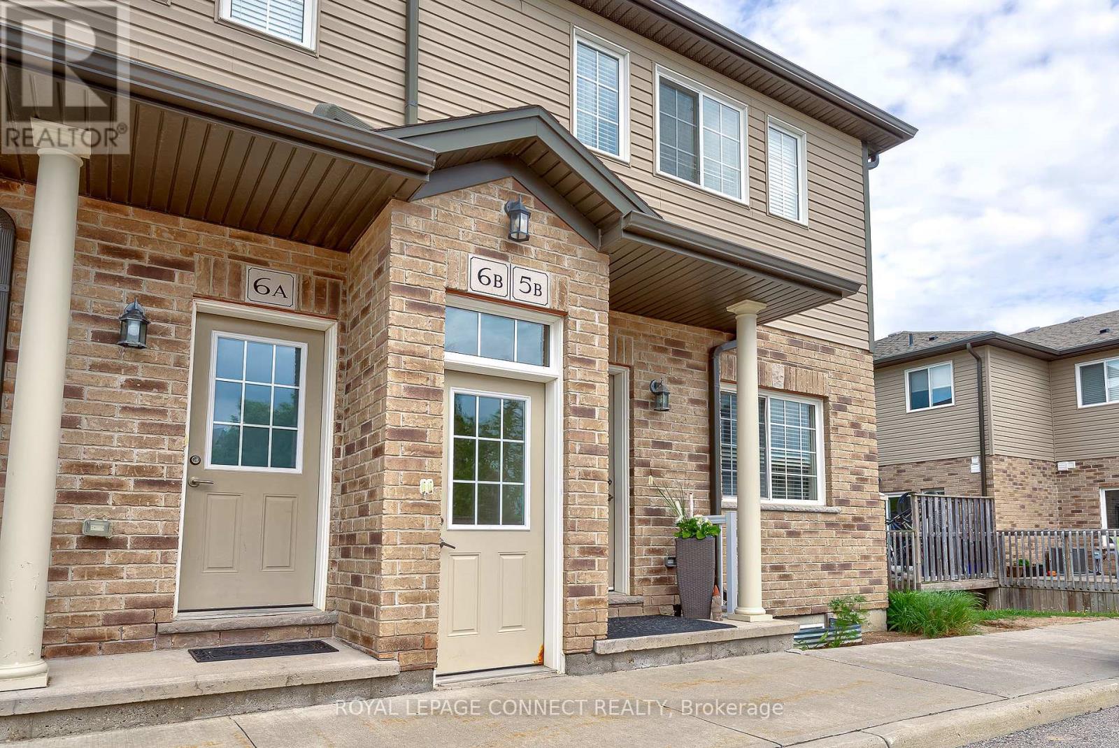 MLS® listing #28851990 for sale located at 5B - 1180 COUNTRYSTONE DRIVE