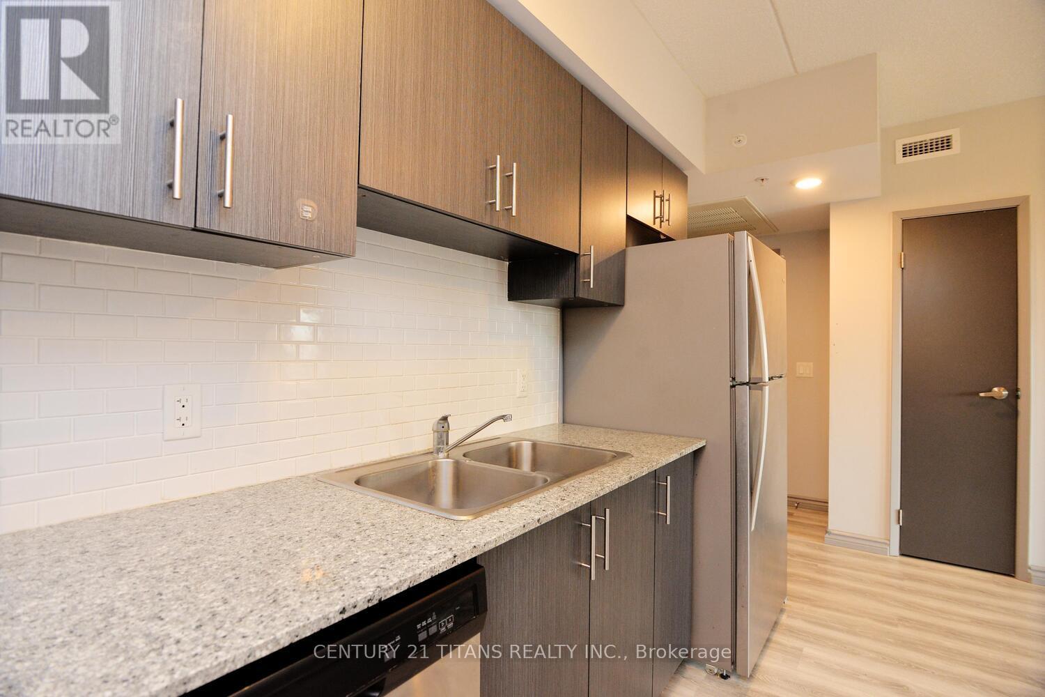 MLS® listing #28852946 for sale located at G405 - 275 LARCH STREET