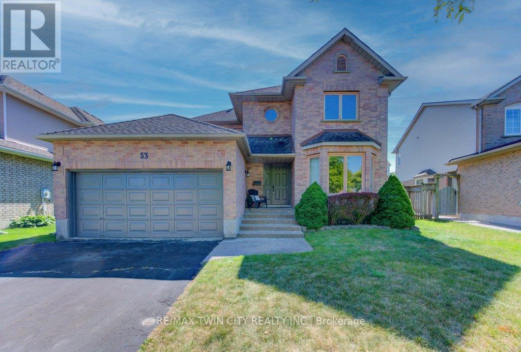 MLS® listing #28856282 for sale located at 53 LYNNVALLEY CRESCENT