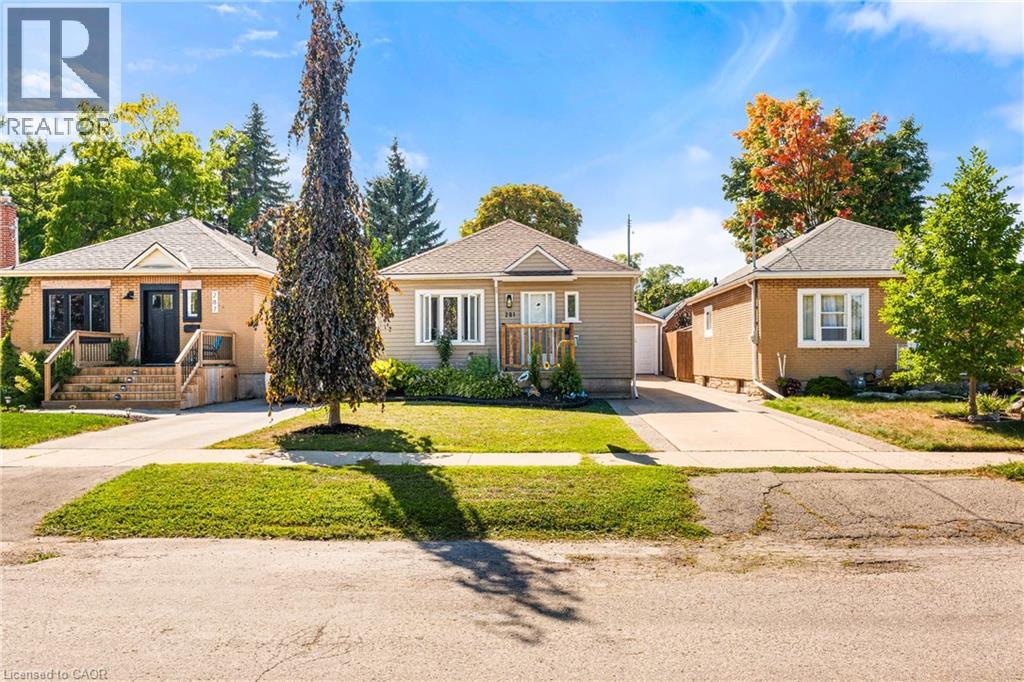 MLS® listing #28856884 for sale located at 291 MAPLE Avenue