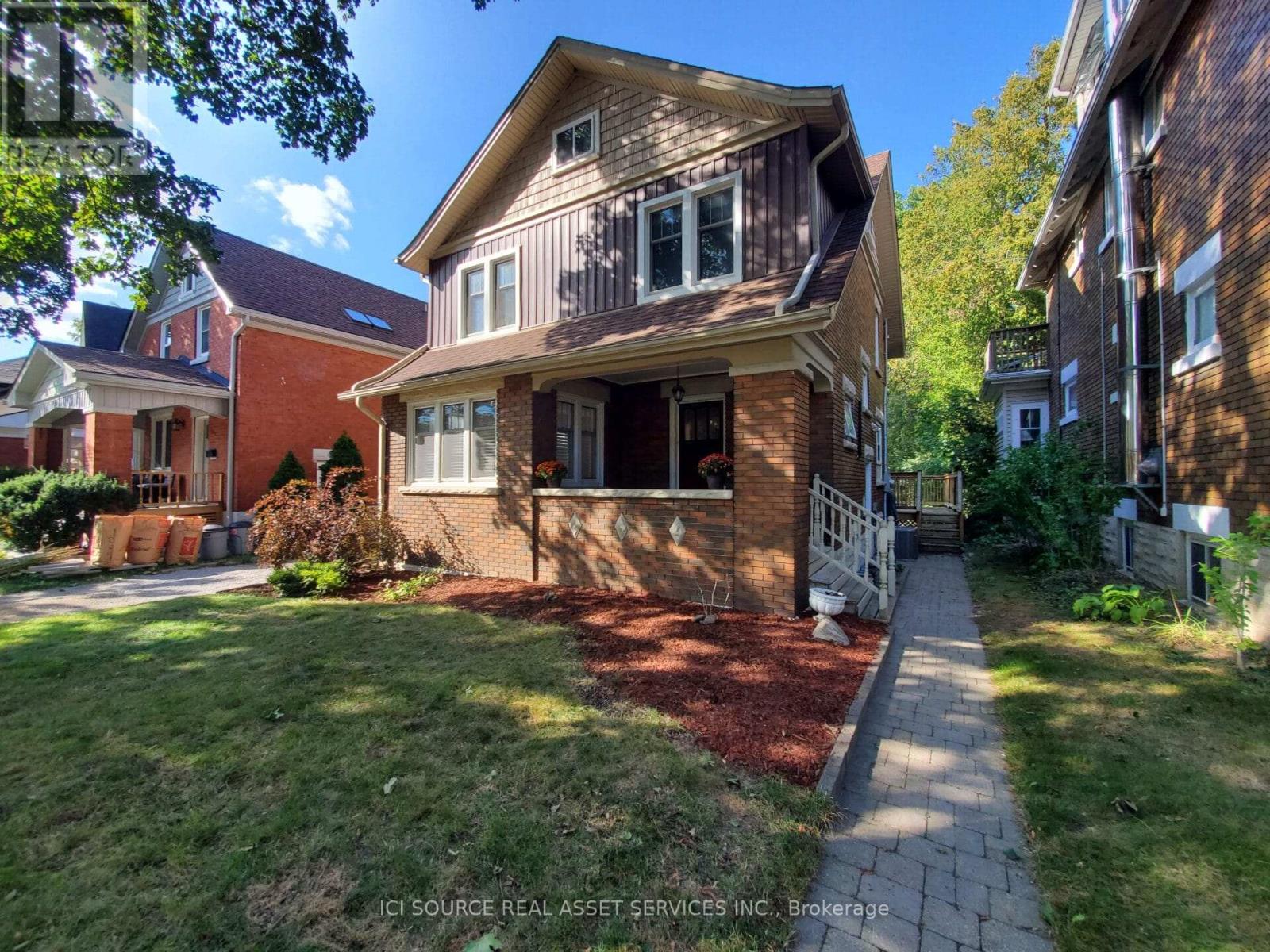 MLS® listing #28857451 for sale located at 120 HOMEWOOD AVENUE