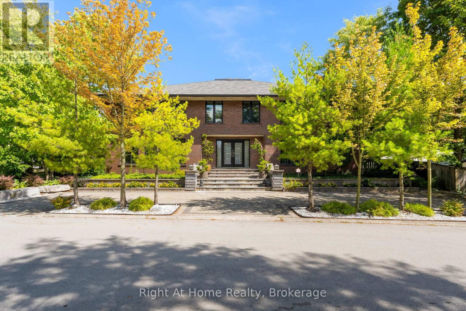 MLS® listing #28861294 for sale located at 78 TERRACE DRIVE