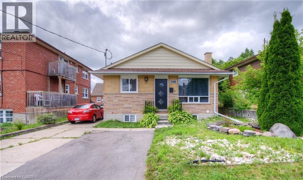 MLS® listing #28861967 for sale located at 206 LORNE Avenue Unit# B
