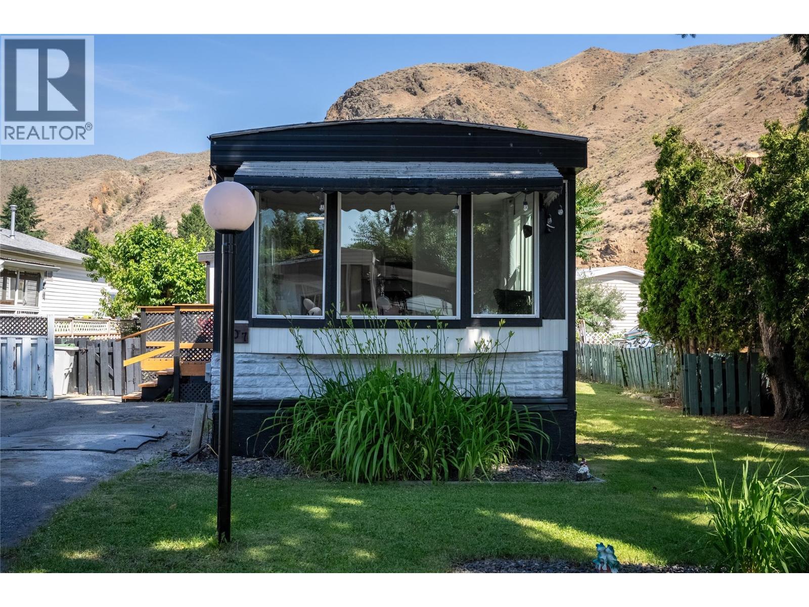 MLS® listing #28865524 for sale located at 2401 Ord Road Unit# 107