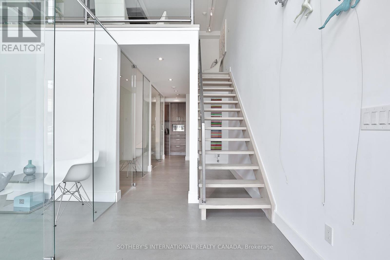 MLS® listing #28868097 for sale located at 103 - 483 DUPONT STREET