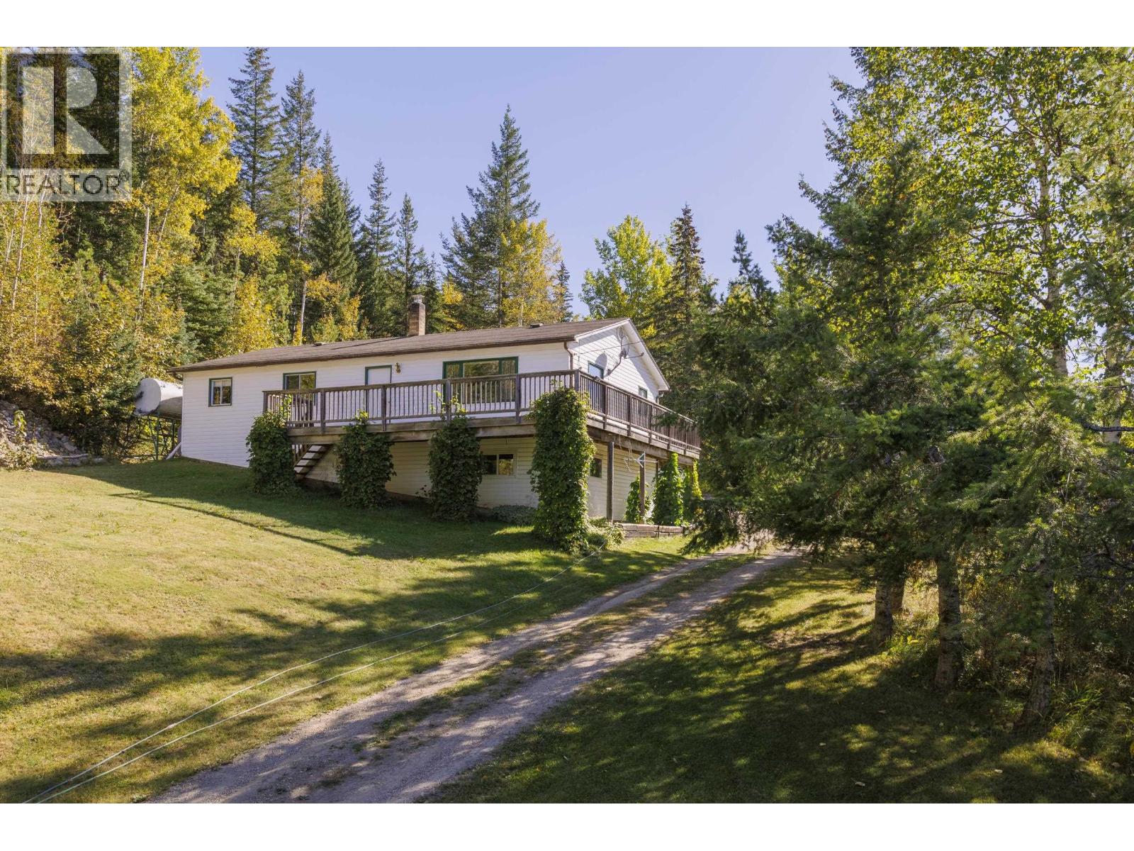 MLS® listing #28869181 for sale located at 4706 MOUNTAIN VIEW ROAD