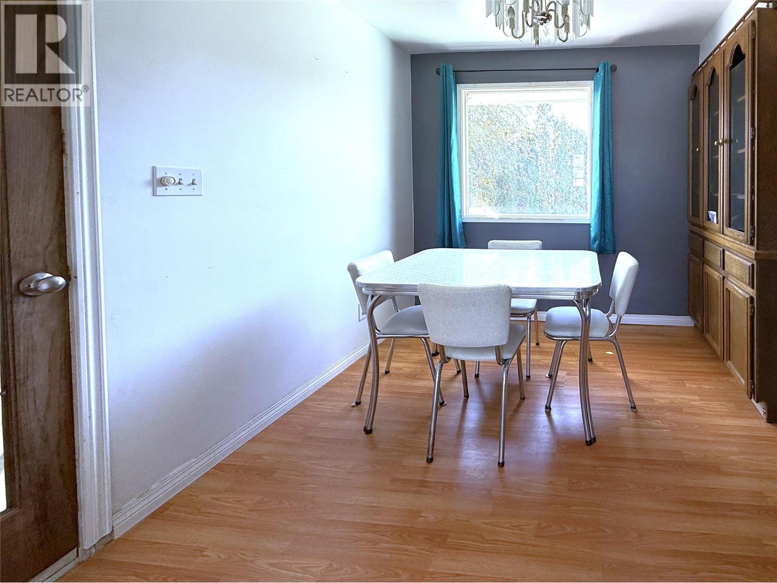 MLS® listing #28869499 for sale located at 1359 HAMILTON Street