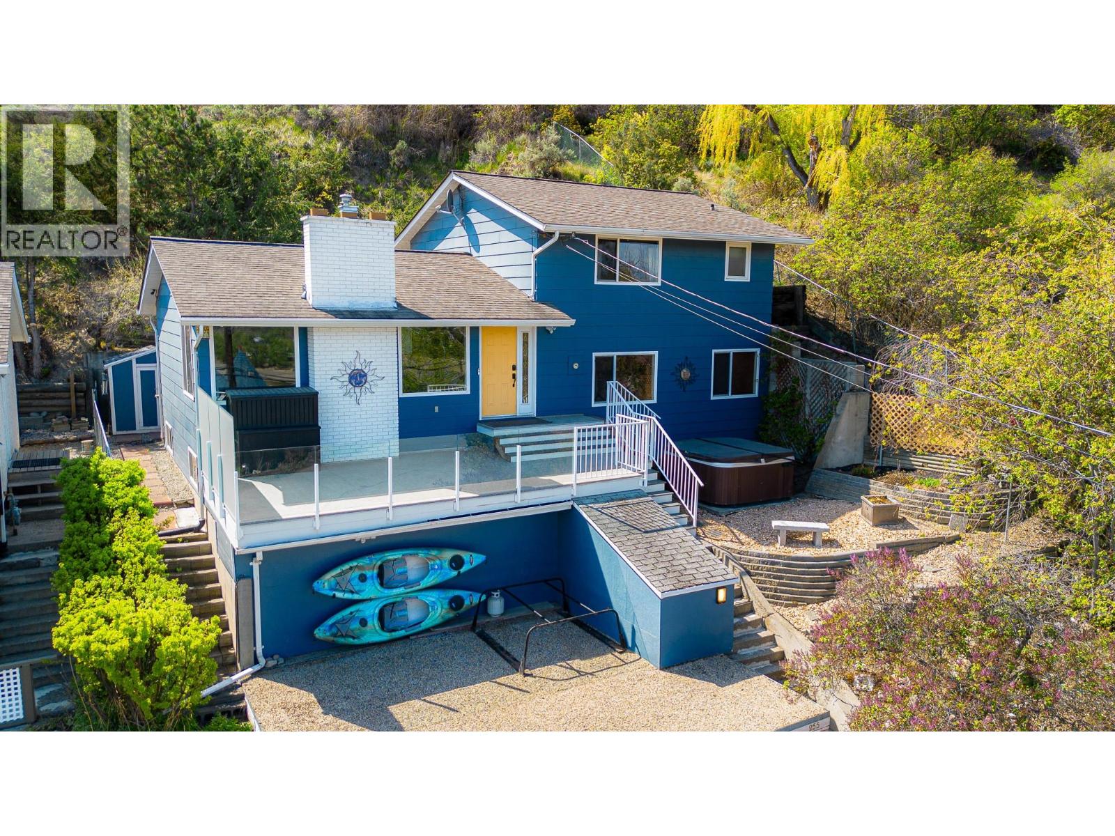 MLS® listing #28870326 for sale located at 255 St Paul Street W