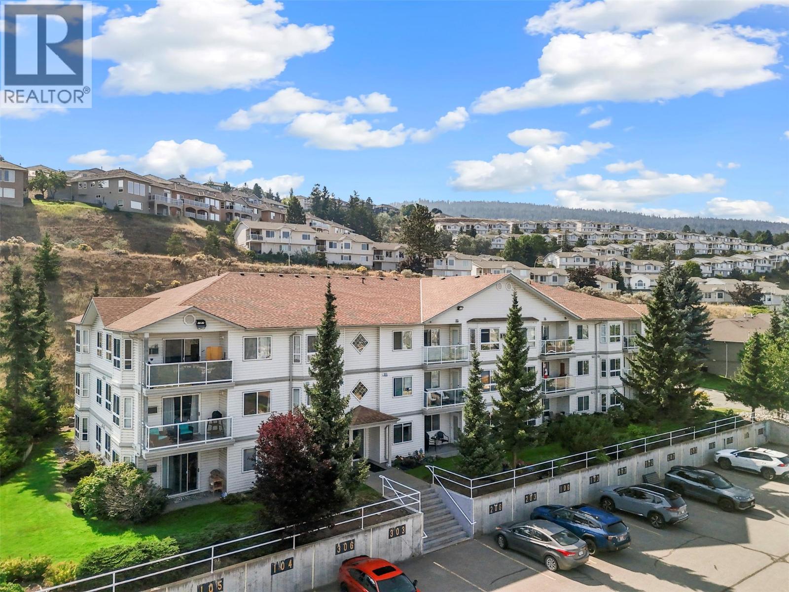 MLS® listing #28870930 for sale located at 2025 Pacific Way Unit# 103