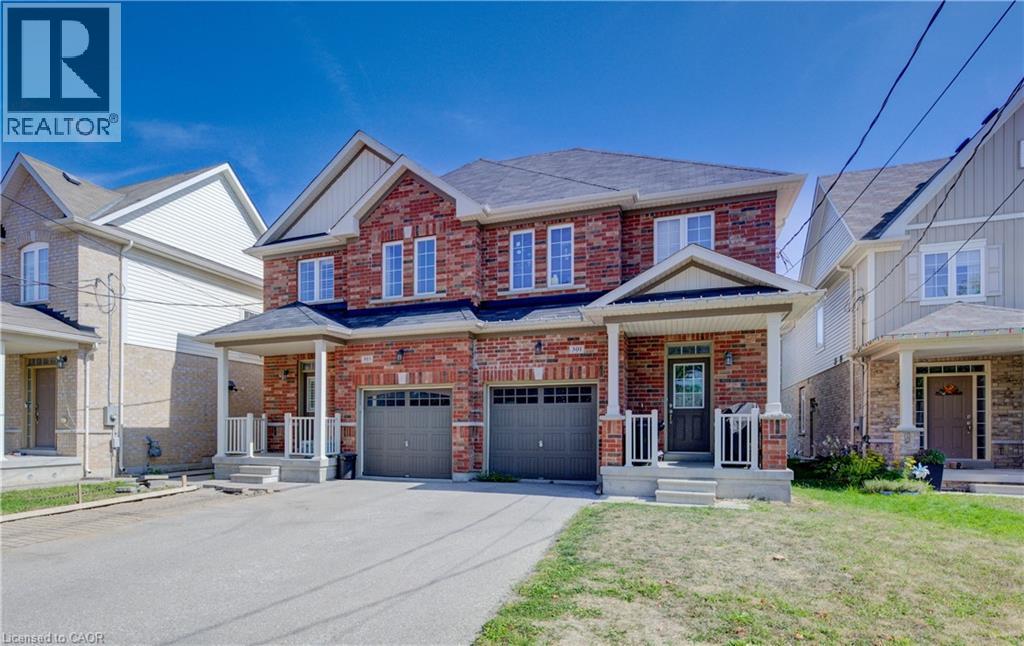MLS® listing #28871211 for sale located at 303 SHERWOOD AVENUE Avenue Unit# 1