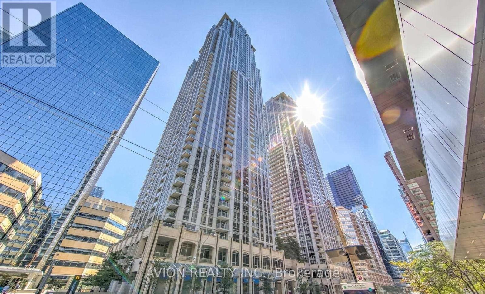 MLS® listing #28873101 for sale located at 2610 - 761 BAY STREET