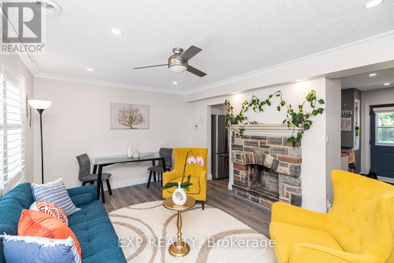 MLS® listing #28873132 for sale located at 2055 CHURCHILL AVENUE