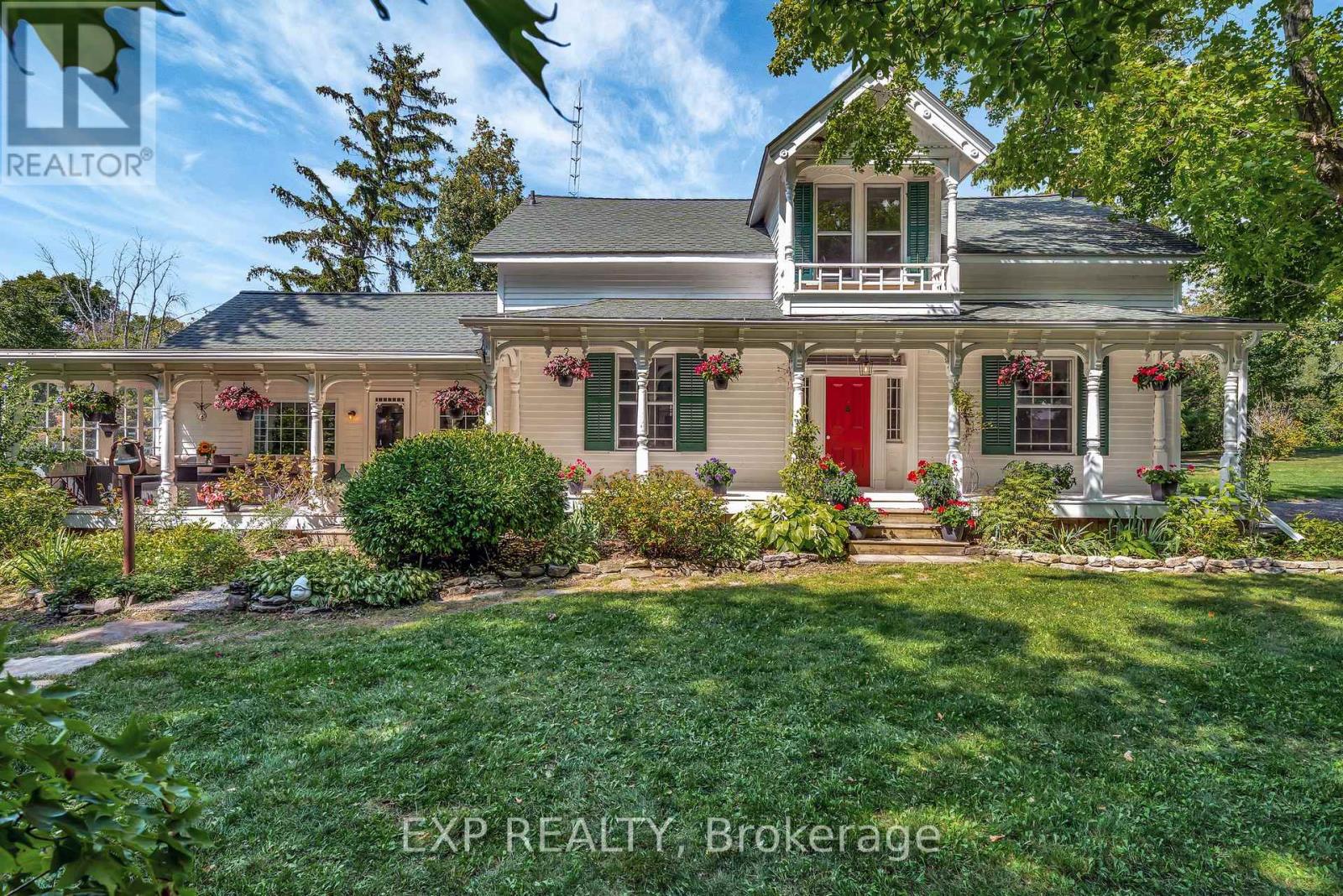 MLS® listing #28873512 for sale located at 141/142 STATION ROAD