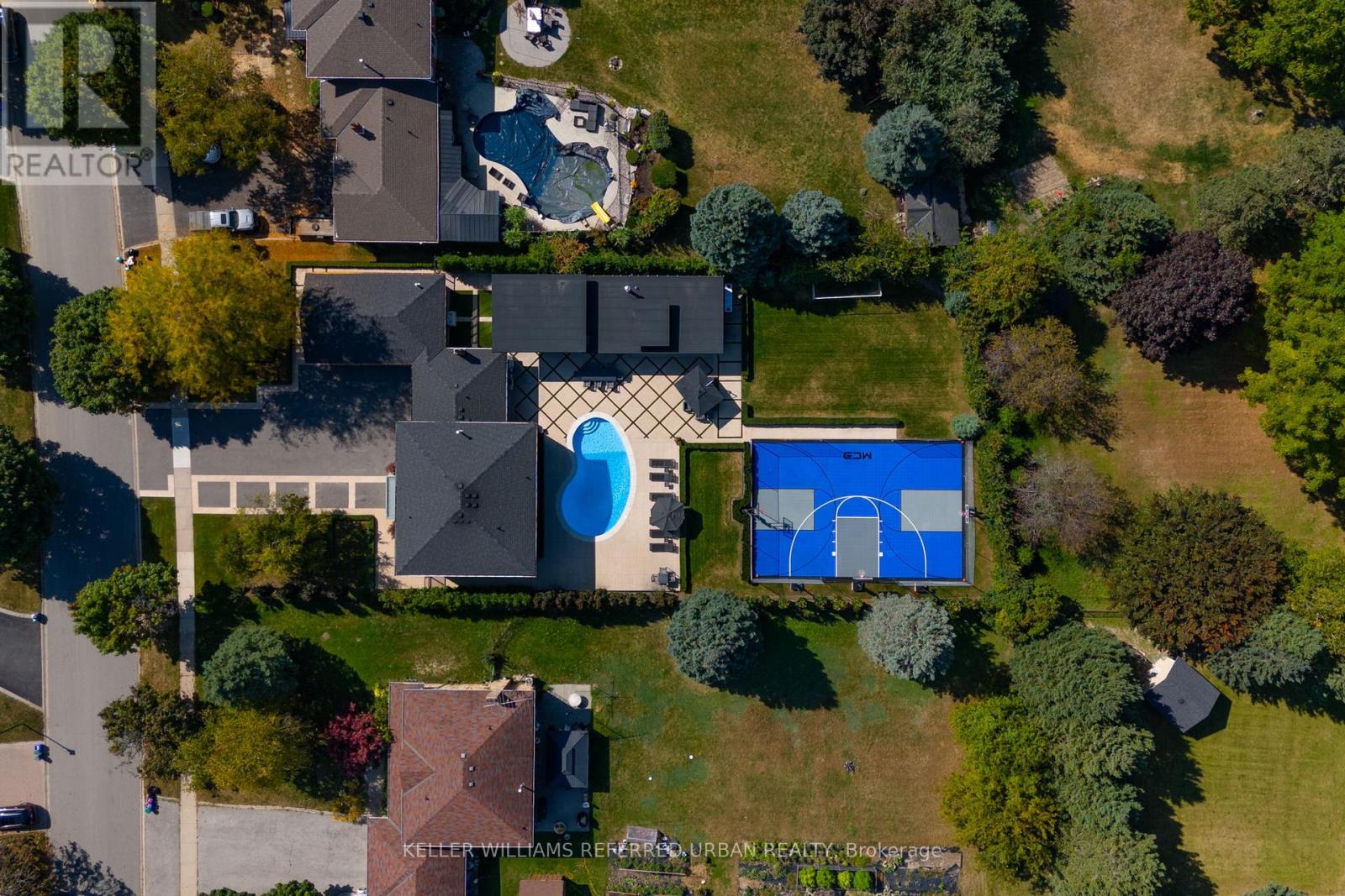 MLS® listing #28873550 for sale located at 68 FINDLAY AVENUE