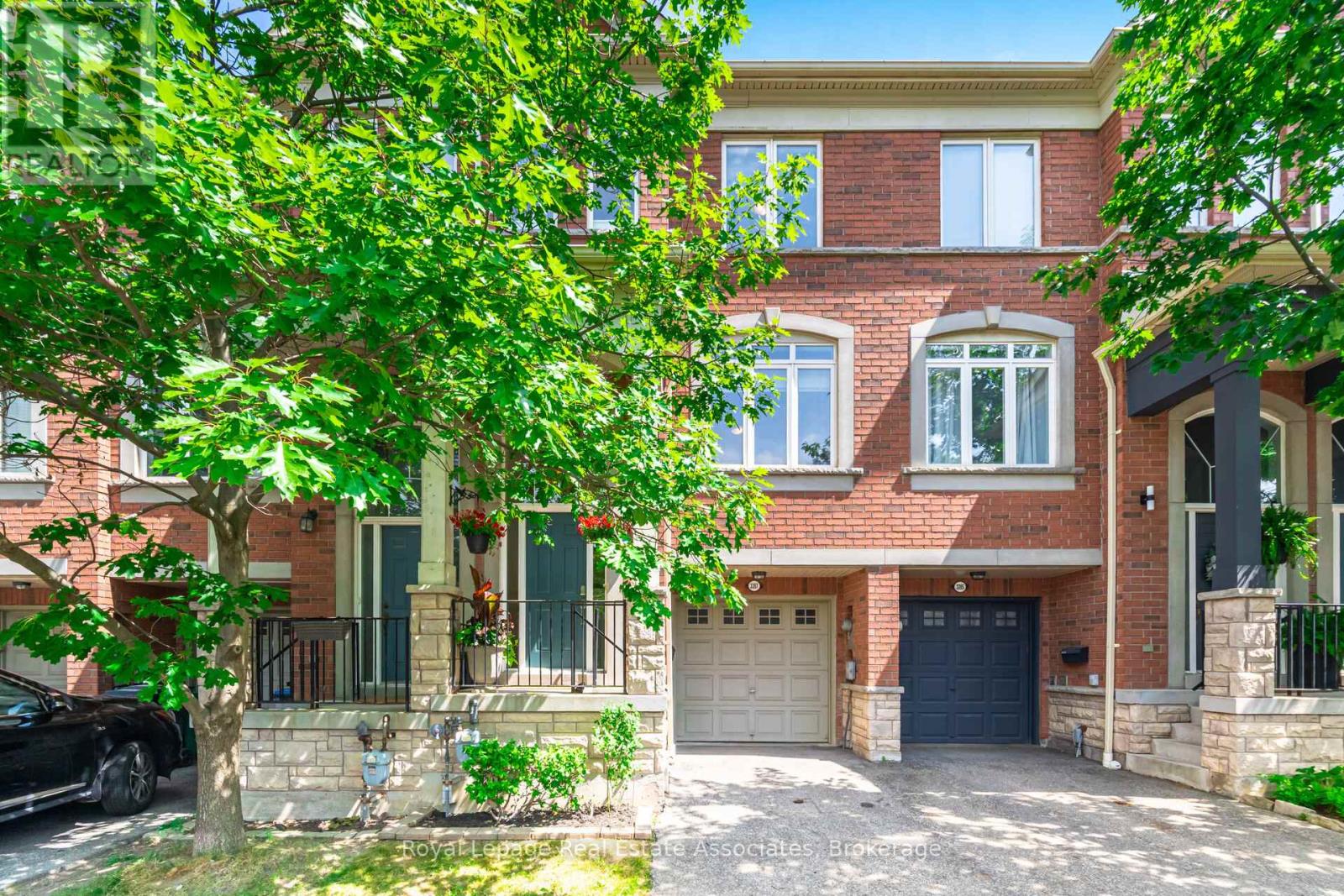 MLS® listing #28874779 for sale located at 3207 JOEL KERBEL PLACE