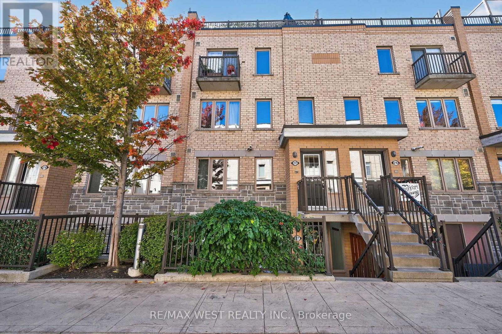 MLS® listing #28876422 for sale located at 117 - 14 FOUNDRY AVENUE