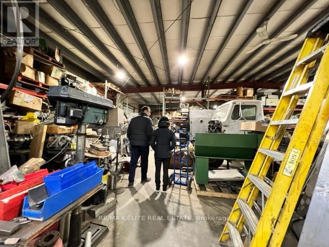 MLS® listing #28879578 for sale located at 42 KEVCO PLACE