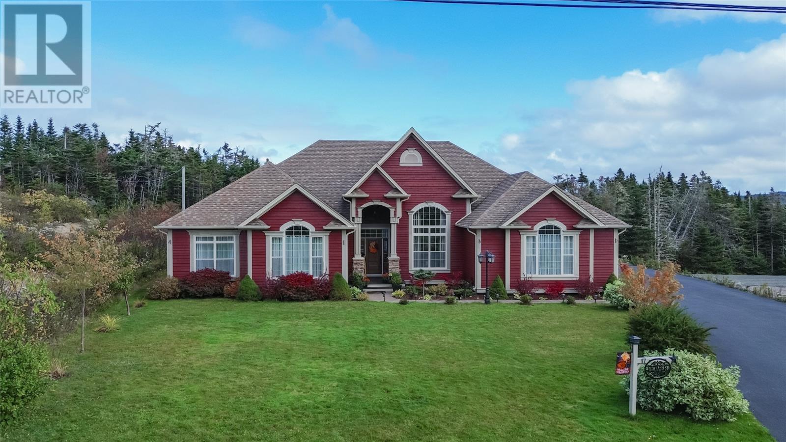MLS® listing #28879600 for sale located at 17 Dock Point Street