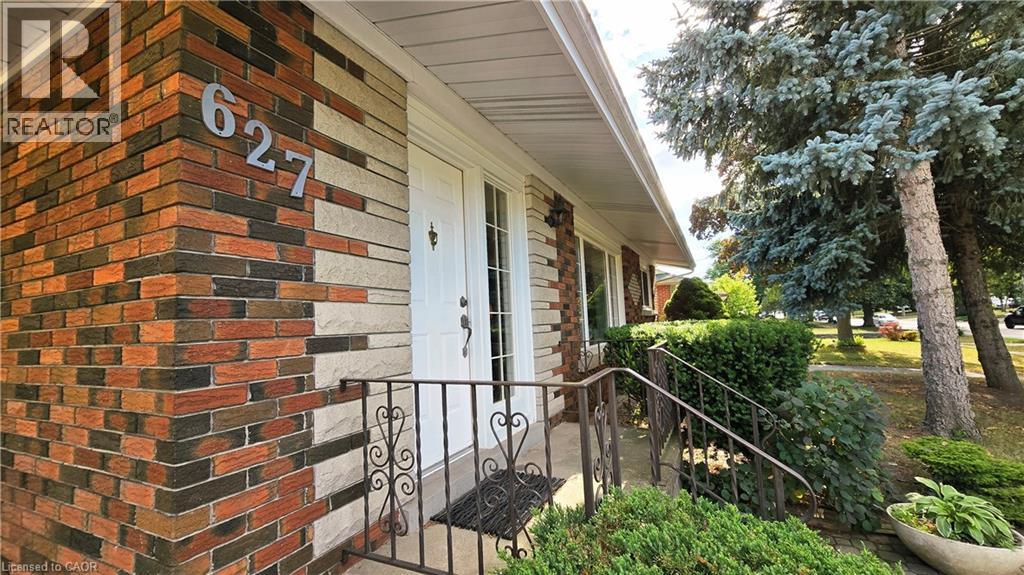 MLS® listing #28879982 for sale located at 627 KRUG Street