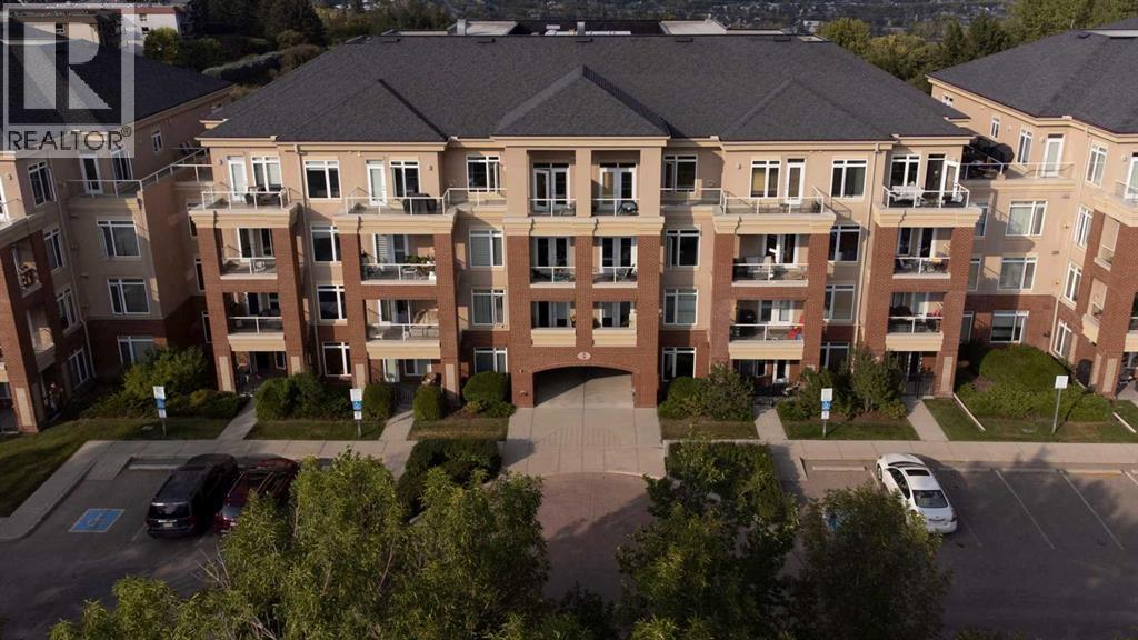 MLS® listing #28880000 for sale located at 104, 8 Hemlock Crescent
