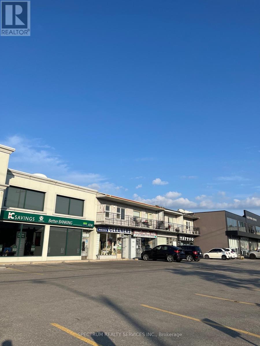 MLS® listing #28881579 for sale located at 2906 DUFFERIN STREET