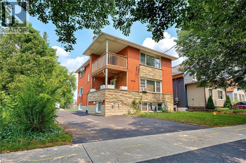 MLS® listing #28883089 for sale located at 870 GUELPH Street