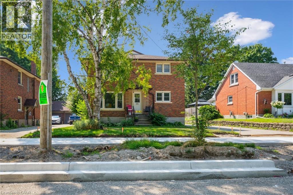 MLS® listing #28886398 for sale located at 115 MARLBOROUGH Avenue Unit# 3