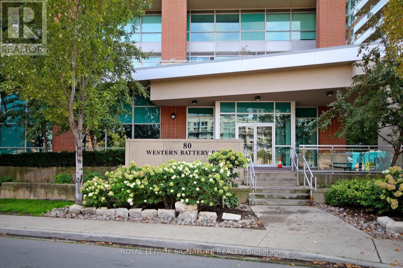 MLS® listing #28890956 for sale located at 2105 - 80 WESTERN BATTERY ROAD