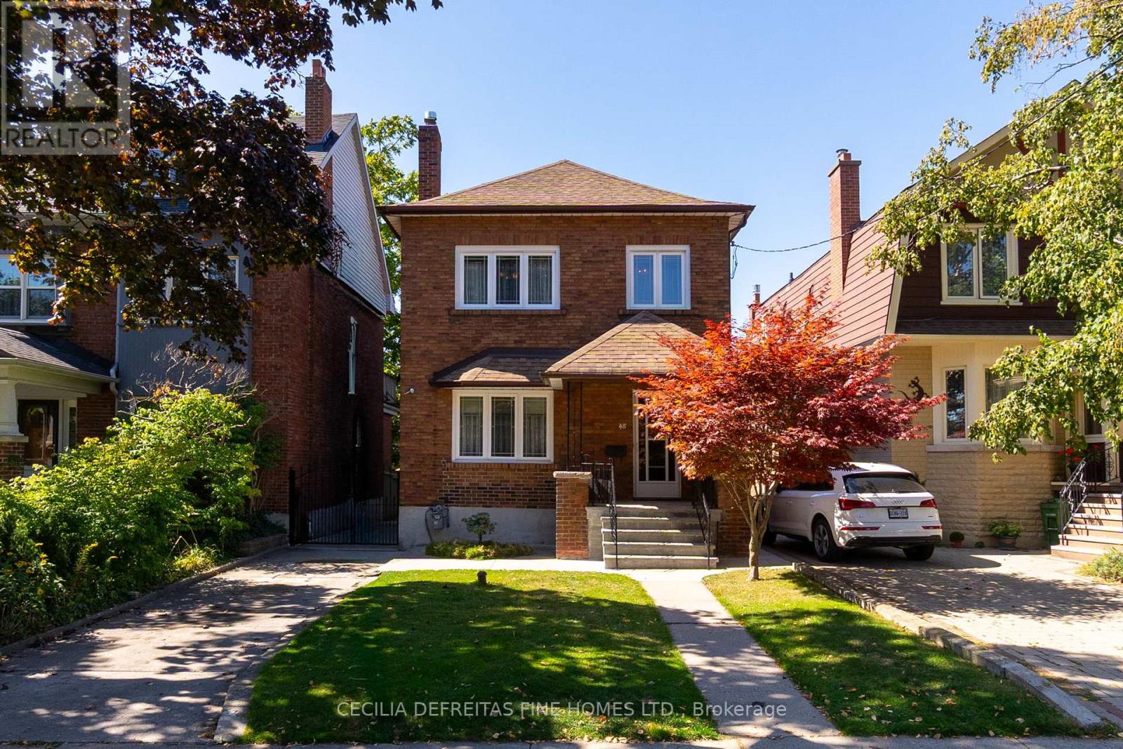MLS® listing #28895393 for sale located at 48 WESTMOUNT AVENUE