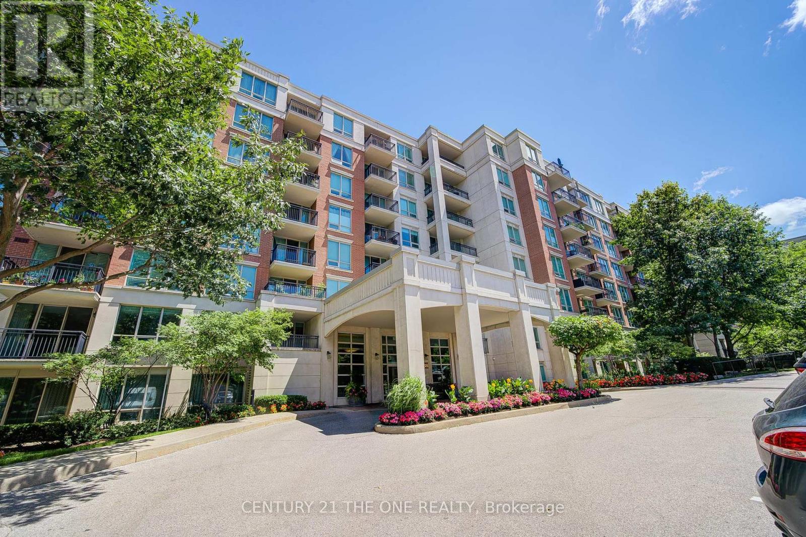 MLS® listing #28902548 for sale located at 202 - 38 WILLIAM CARSON CRESCENT