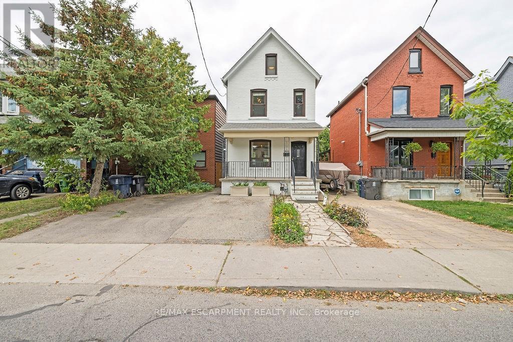 MLS® listing #28904000 for sale located at 406 MARGUERETTA STREET