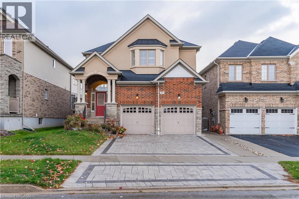 MLS® listing #28904354 for sale located at 403 RIDEAU RIVER Street