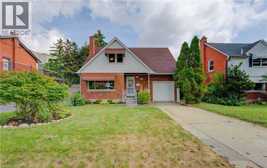 MLS® listing #28910454 for sale located at 48 EAST Avenue
