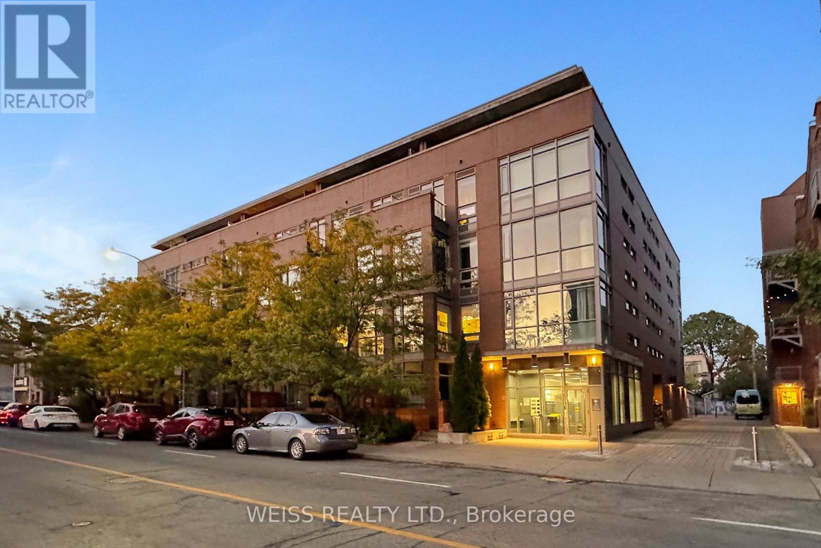 MLS® listing #28914390 for sale located at 215 - 707 DOVERCOURT ROAD