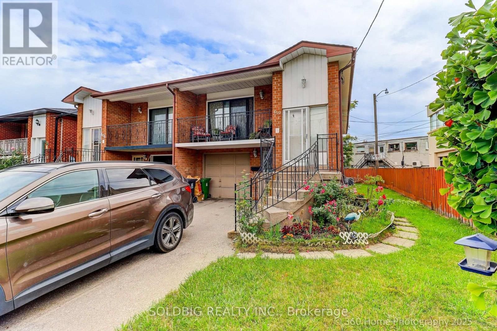 MLS® listing #28916689 for sale located at 610 VAUGHAN ROAD