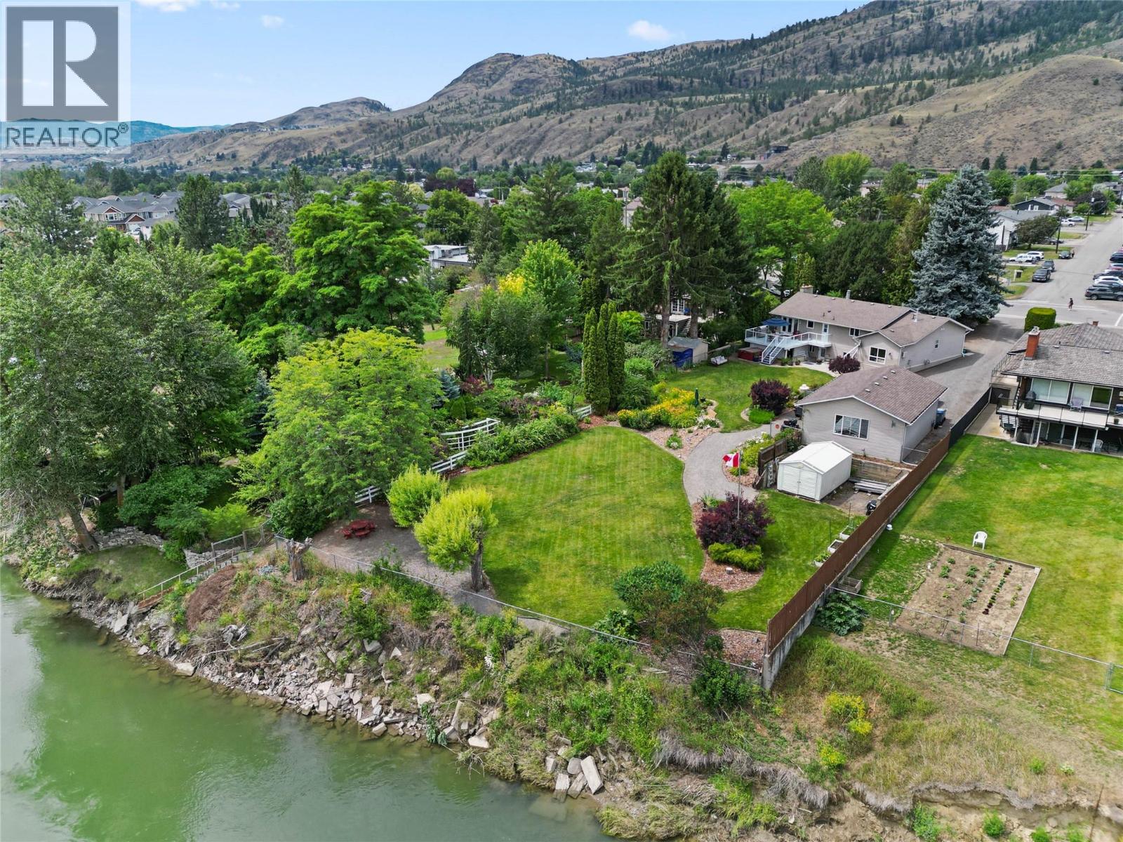 MLS® listing #28917361 for sale located at 2875 Bank Road