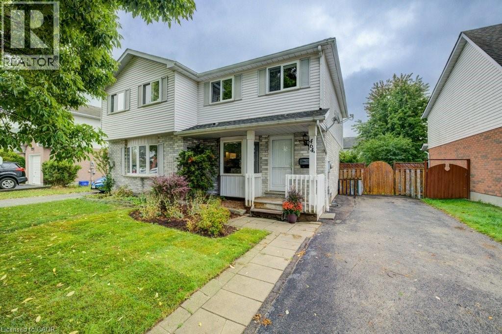 MLS® listing #28917571 for sale located at 464B EXMOOR Street