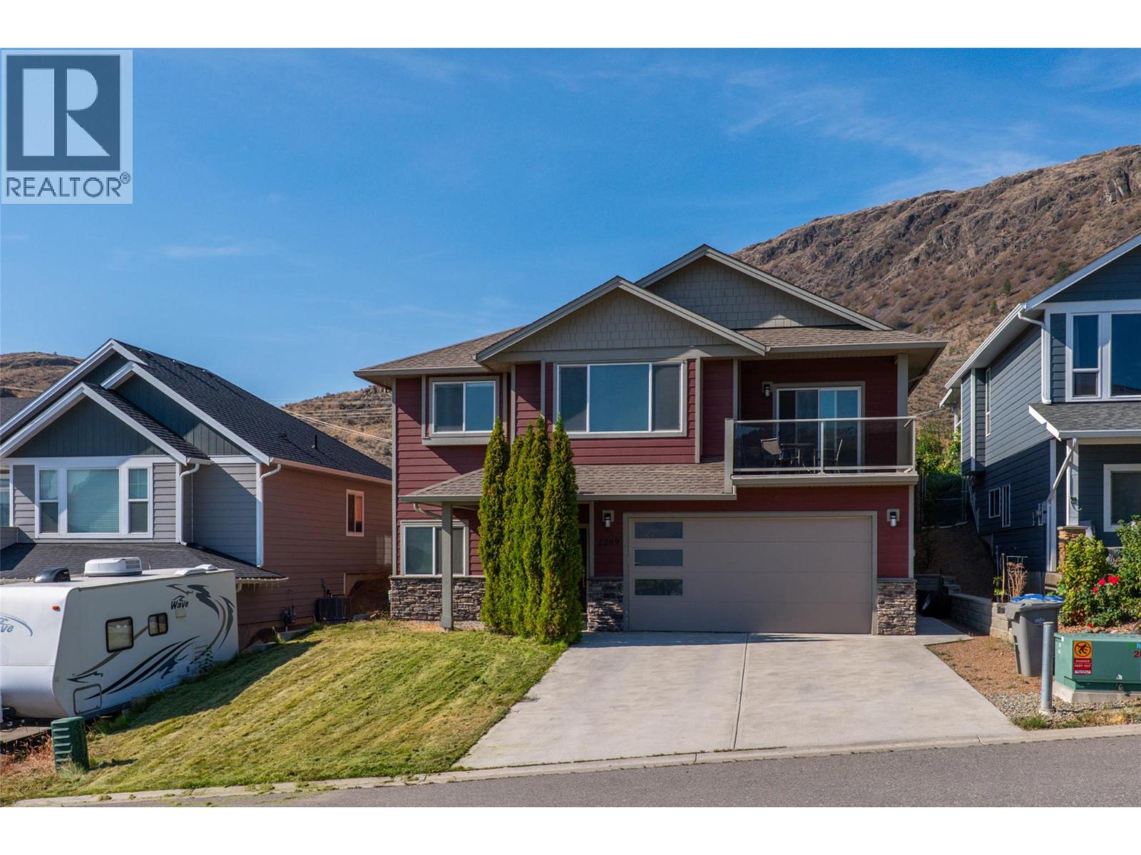 MLS® listing #28918168 for sale located at 2209 Saddleback Drive