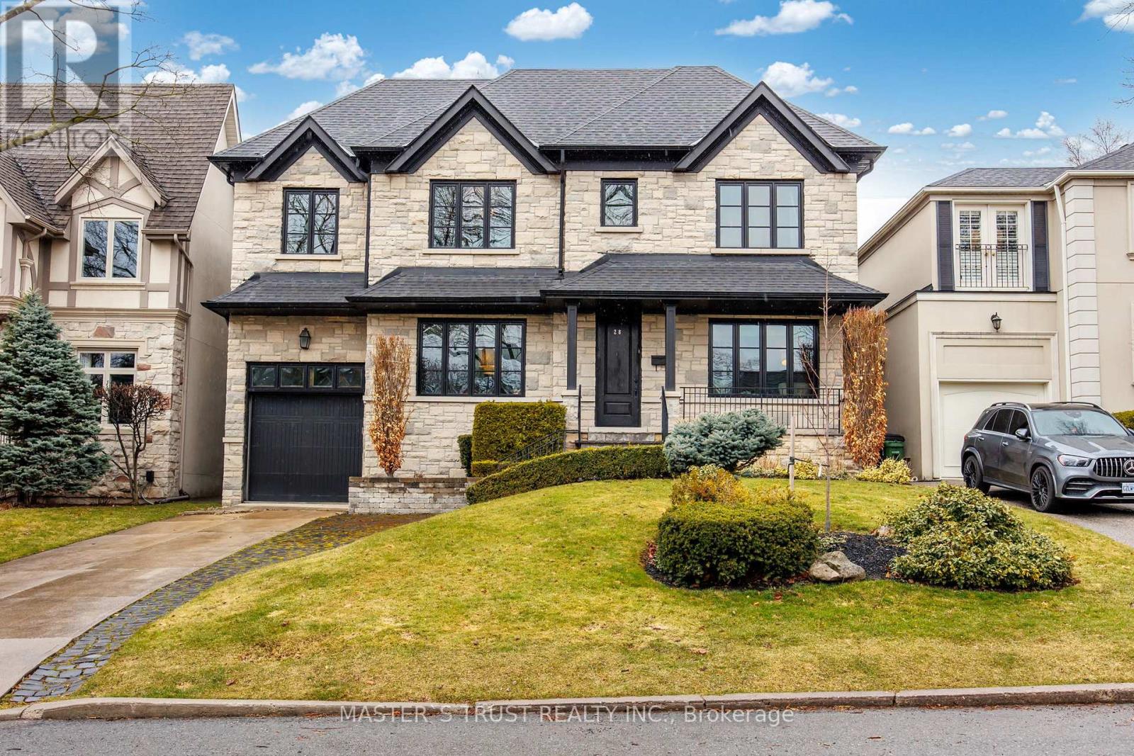 MLS® listing #28922515 for sale located at 28 FOREST RIDGE DRIVE
