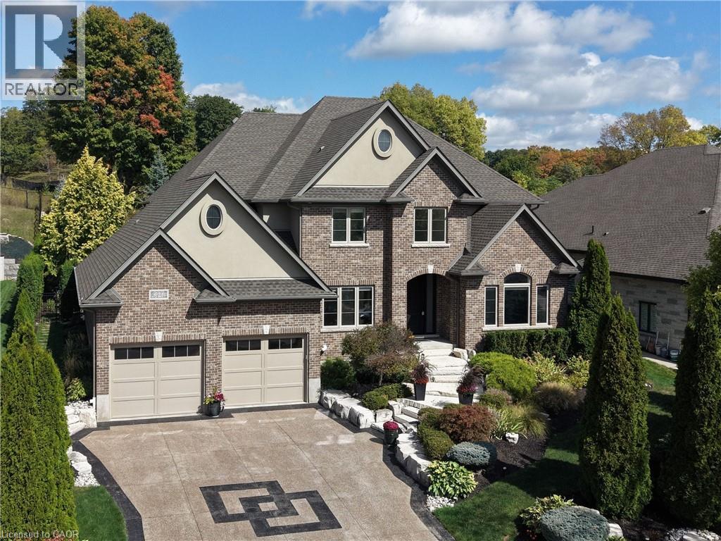 MLS® listing #28923201 for sale located at 237 RIVER BIRCH Street
