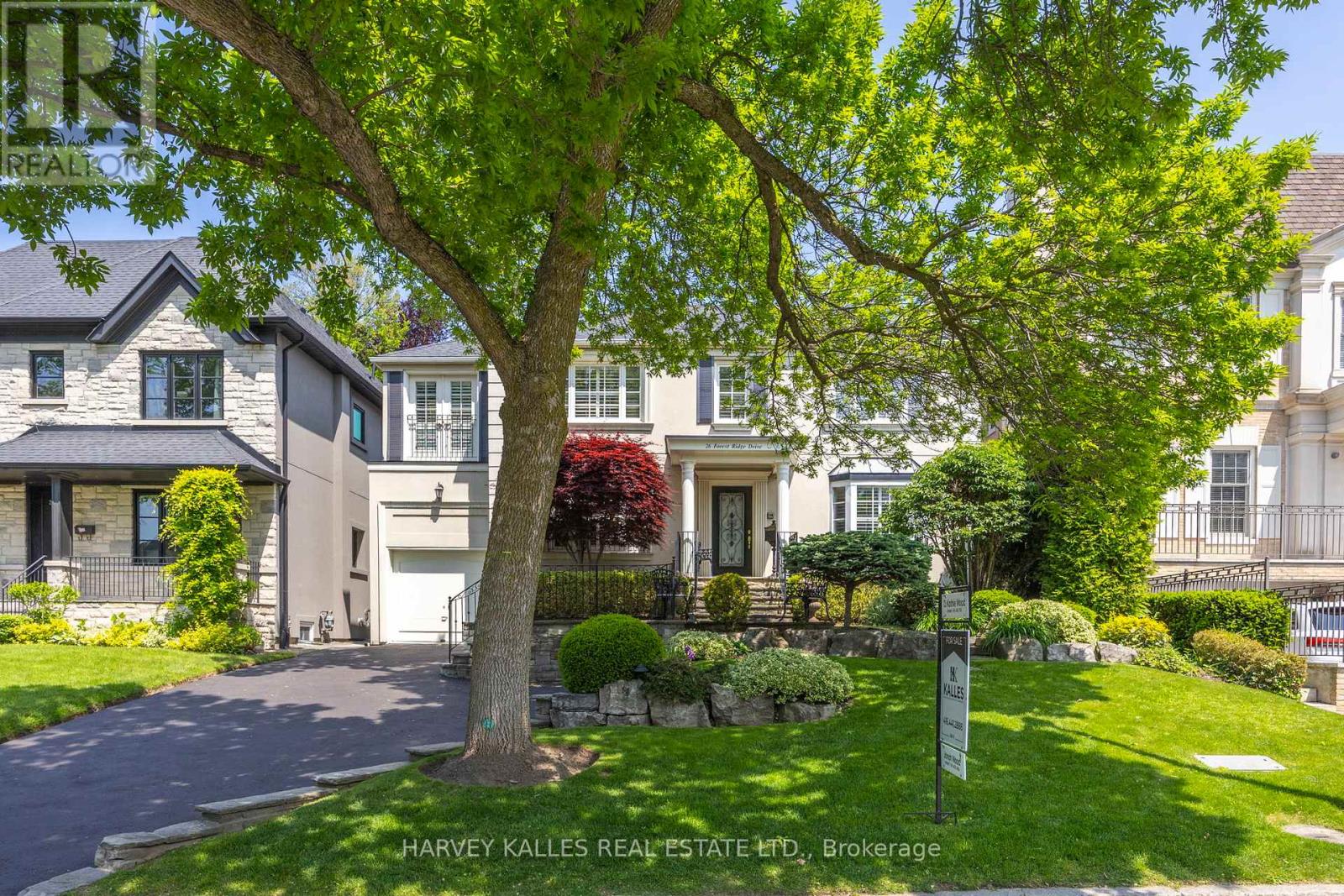 MLS® listing #28937639 for sale located at 26 FOREST RIDGE DRIVE