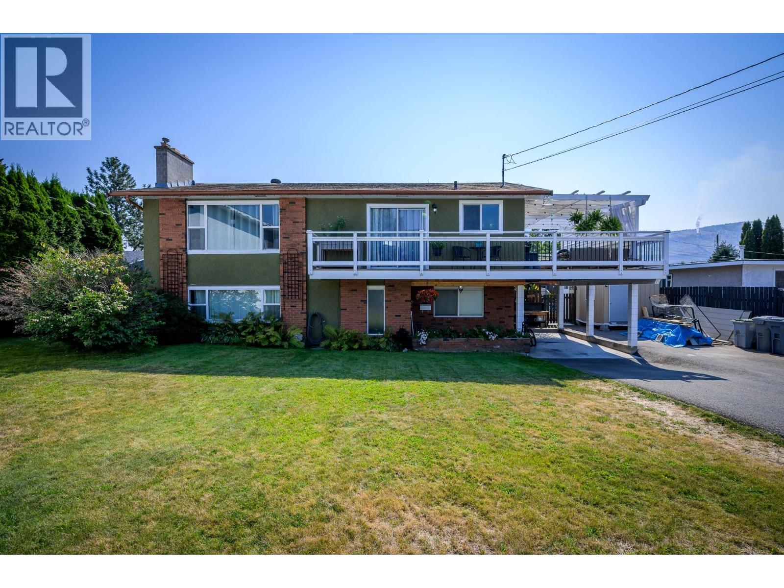 MLS® listing #28937948 for sale located at 1795 DELNOR Crescent