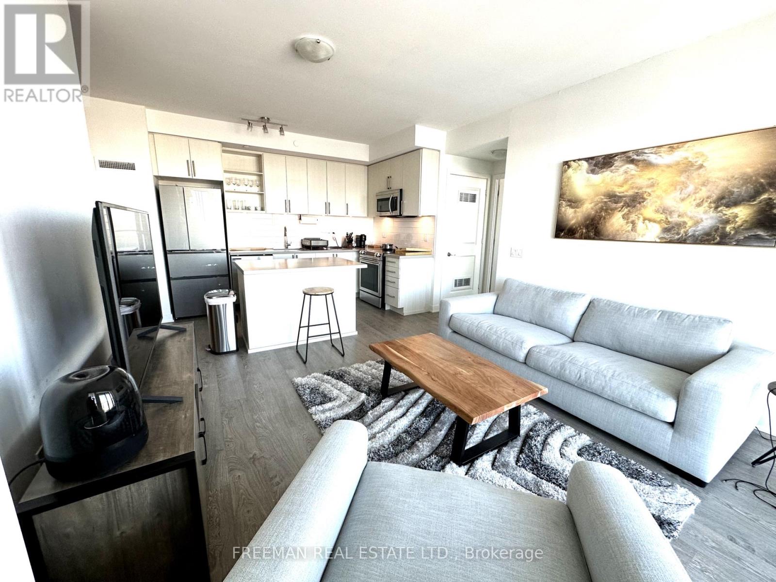 MLS® listing #28939938 for sale located at 4699 GLEN ERIN DRIVE