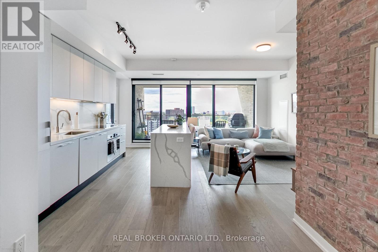 MLS® listing #28951519 for sale located at 1203 - 200 SUDBURY STREET