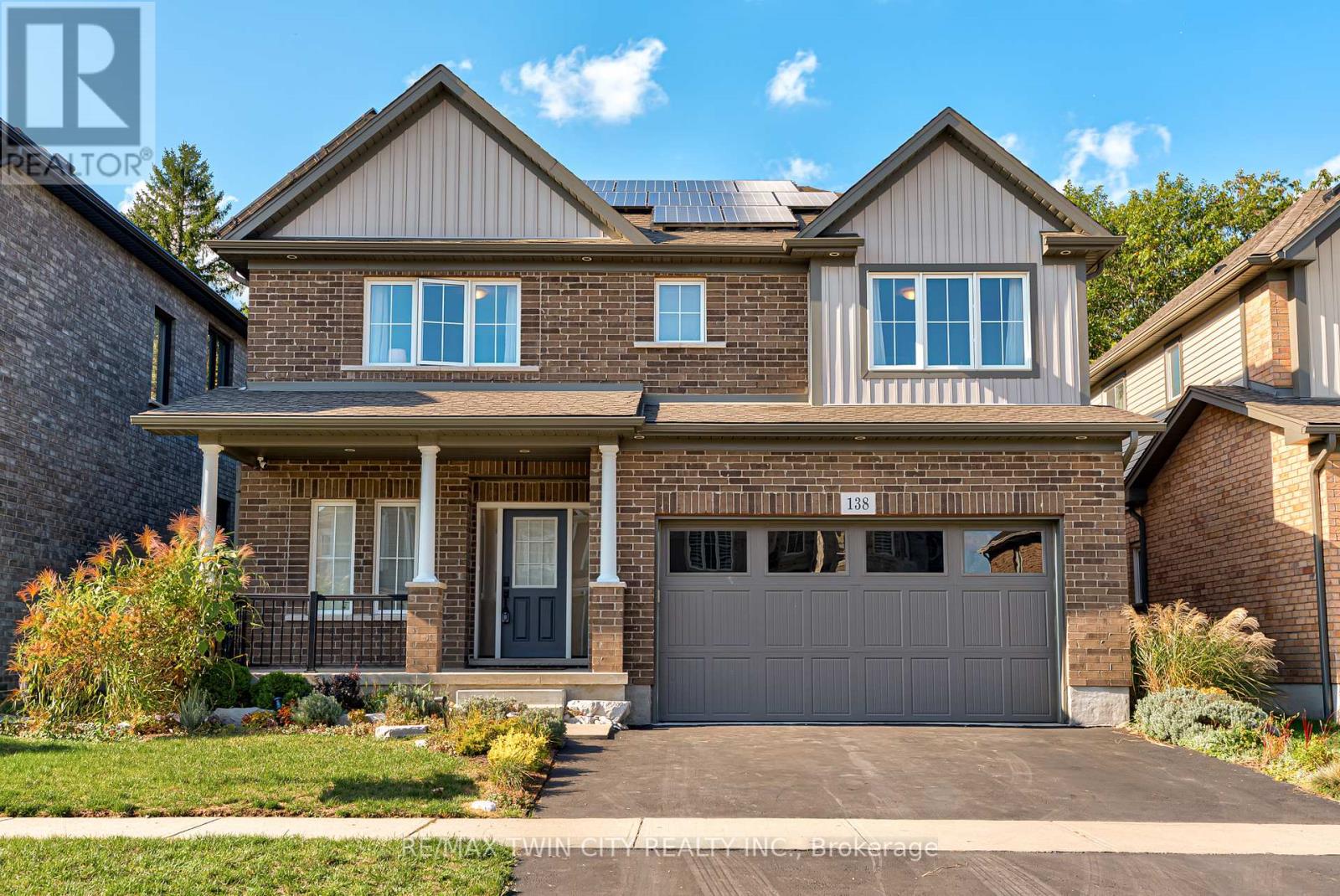 MLS® listing #28954649 for sale located at 138 EAGLECREST STREET