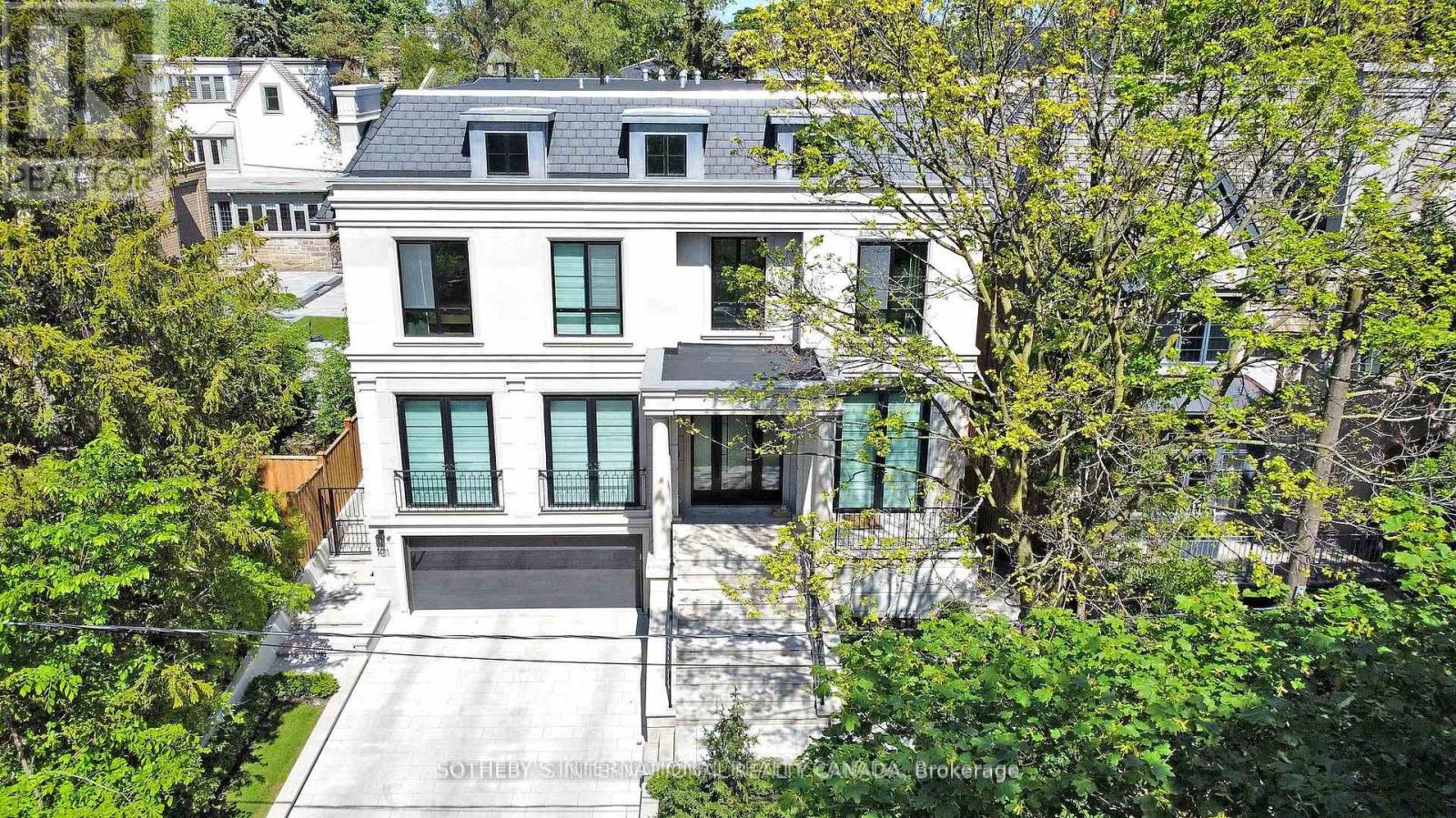 MLS® listing #28955323 for sale located at 101 DUNLOE ROAD