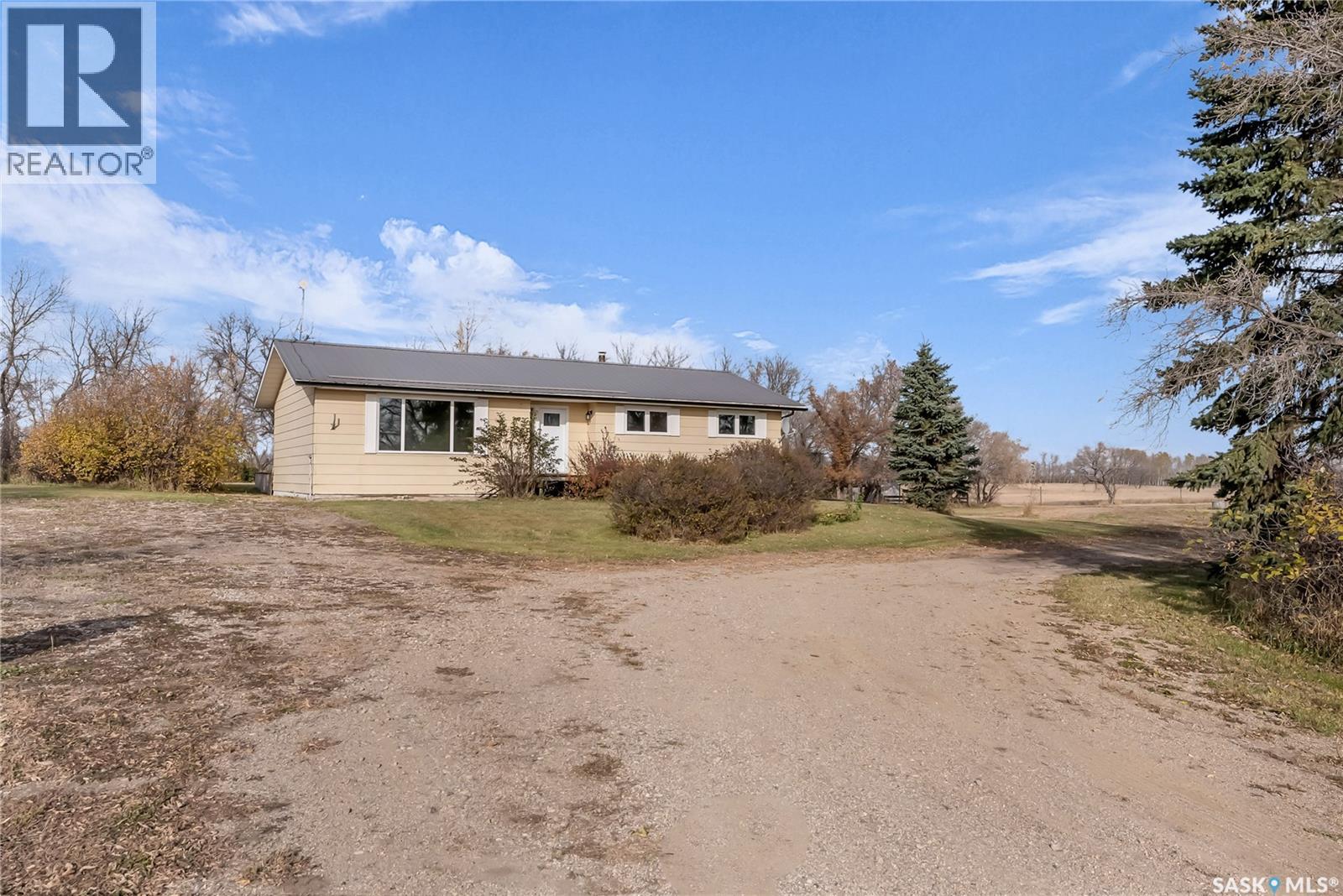 MLS® listing #28957612 for sale located at Asquith Acreage